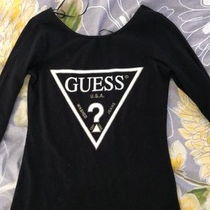 Guess logo top